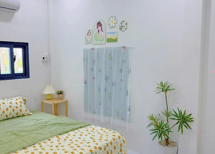 Yang Khách sạn *